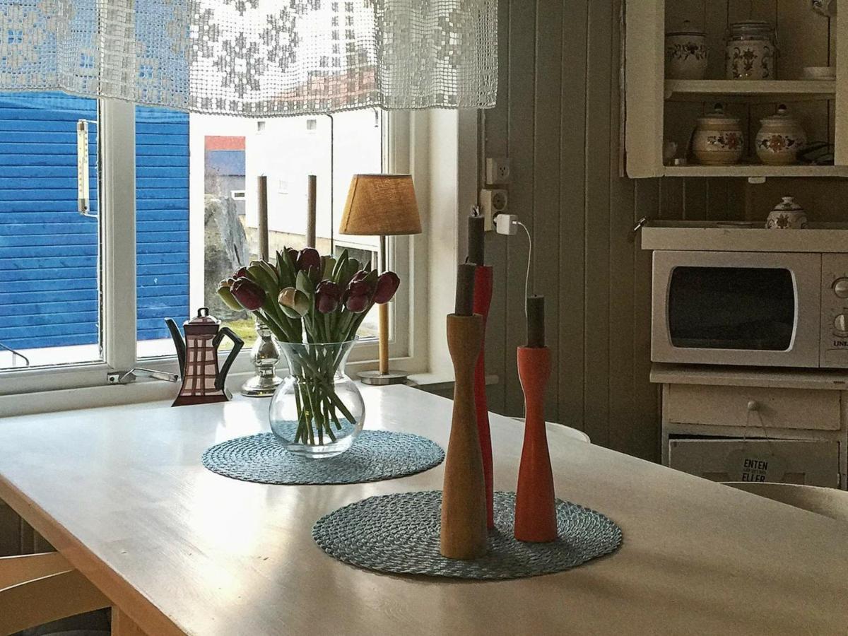 6 Person Holiday Home In Senjahopen Mefjordvær Rom bilde