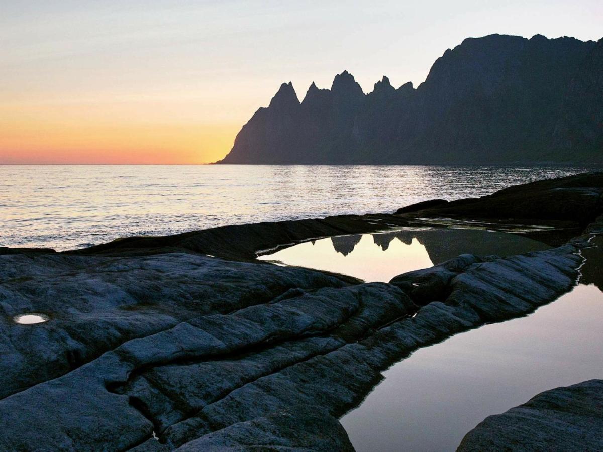 6 Person Holiday Home In Senjahopen Mefjordvær Rom bilde